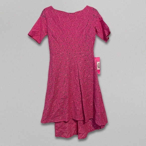 Betsey Johnson Floral Lace Dress Fit & Flare Cutout Back Short Sleeve Pink 6 NWT - Picture 3 of 10